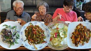 Mom's Best Home Cooking (Cucumber Kimchi, Stewed Eggplant, Garlic Salad, Cucumber Cold Soup) Recipe