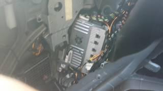 How to Remove Amplifier from Mercedes S550 2007 for Repair.