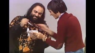 Demis Roussos at the "Gran especial fin de año1975" (Reveillon 1975) for RTVE