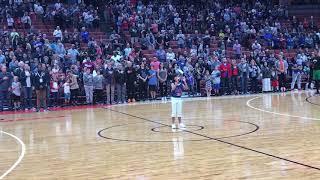 7 yr Old Anthem Girl Madison Taylor Baez National Anthem Shocks Crowd At Harlem Globetrotters Show