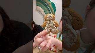 ⭐️FOOD REVIEW⭐️ LITTLE DEBBIE GINGER BREAD & CHRISTMAS TREE CAKES PT 4 #shorts #3minuteshorts