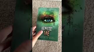 Oh yes they would #books #booktok #booktube #bookrelated #fyp #shatterme #hungergames