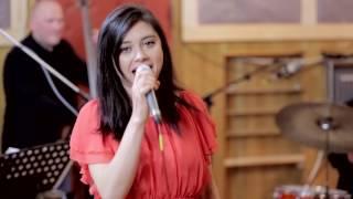 Dennis Adu Septet & Ruslana Mamchenko A-Tisket , A-Tasket