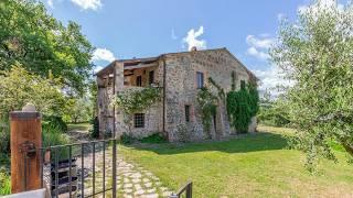 PENTHOUSE LIVING ROOM in a Tuscany country-house for sale