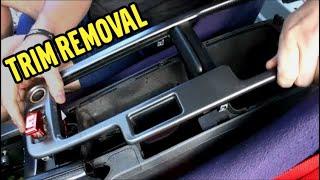 Volvo C30, Facelift Interior (2008+) Center Console Trim Removal