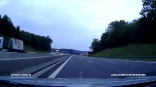 E430 240kmh almost crash