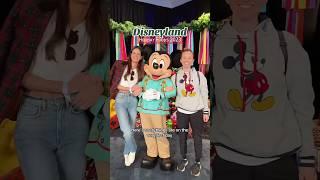 Everything I ate at Disneyland for the 2023 holidays - pt1!! #shorts #hosted #disneyland #disneyeats