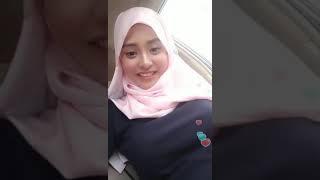AsyaLı TürbanLı GüzeL kız Arabadayken Bigo Live de CanLı Yayın Yapıyor Harika