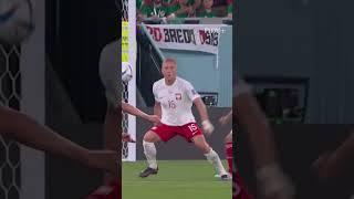 Wojciech Szczesny save ensures Poland clean sheet v Mexico