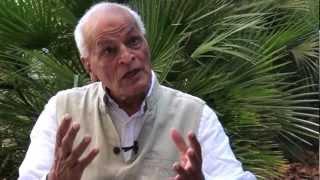 Entrevista a Satish Kumar (Fundación Sophia) subtitulado en español