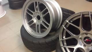 Диски Japan Racing JR18 и Enkei RPF1 с шинами Extreme Tyres от Wheels Boutique Ukraine