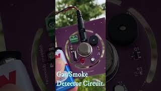 Gas/Smoke Detector circuit without using microcontroller.