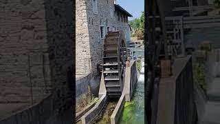 Замок Страссольдо Верхний Червиньяно Италия