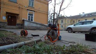 Устранение засора электромеханической прочистной машиной. (100) Ridgid k-400#прочисткаканализации