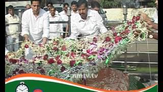 Thane Guardian Minister at Bonkode Dargah before filing nominations