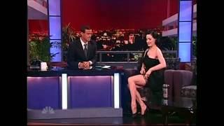 Dita Von Teese parla delle sue calze autoreggenti