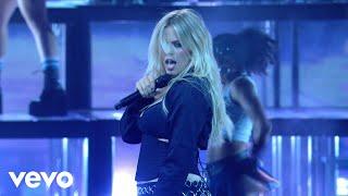 Reneé Rapp - Leave Me Alone (Live From The American Music Awards/2025)