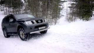 NISSAN PATHFINDER полный привод рвет