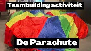 Teambuilding activiteit met Parachute - Leider hoeft niet altijd aan te sturen