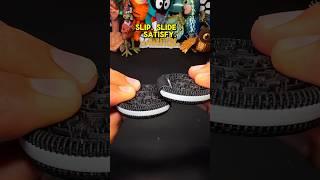 3D-Printed Slip And Slide Fidget Double Oreo Cookie. #3dprinting #fidget #oreo