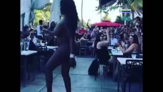 Video18 Shameful Nigerian Bursty Girl Gets Herself Drunk And Dances Absolutely Neykked In An Oyinbo