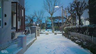 Walking in a Cozy & Beautiful Village in Korea with snow. Snow Footsteps Sound. 4K HDR