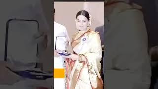 Kangana Ranaut winning National Award Fourth Time #kanganaranaut #nationalaward #viral #shorts