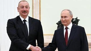 Владимир Путин и Ильхам Алиев проводят совместную пресс-конференцию в Баку