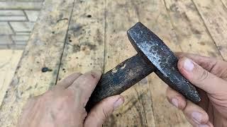 Never Throw Away Your Old Hammer From The Garage. Brilliant DIY Idea