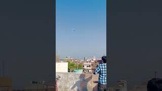 1 tawi  kite flying #trending #viral #shortvideo #flyingbigkites #punjabisong #basant