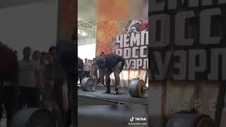 Сарычев ставит мировой рекорд.