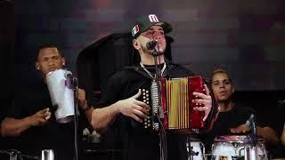 EL RUBIO ACORDEON - NAVIDAD SIN MI MADRE (EN VIVO)