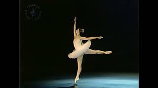 Tetyana Tayakina in 'La Bayadere' (1977)