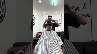 Barber In Vientiane Laos Coast 2,3$