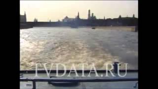 Moscow View from the Boat, River Moscow Kremlin embankment view BN47