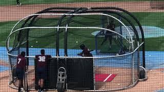 Indians top prospect George Valera in batting practice