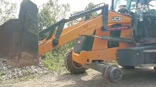 3 wheeler JCB work