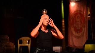 Кристиан Джиоти из Франции (чудеса с шарами). Illusionist Kristian Jyoti. Crystal Ball.