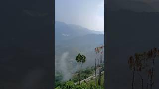 Khoobsoorat najare#travel #nature #shorts #beautiful #like #love #hills #youtubeshorts #pahadi #yt