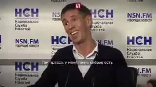 ШОК! Алексей Панин, опять мастурбирует на улице в чулках!