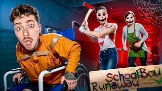 ЗЛЫЕ РОДИТЕЛИ ХОТЯТ МЕНЯ УБИТЬ В SCHOOLBOY RUNAWAY В МАЙНКРАФТ!