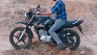 Yamaha YBR 125G small Offroad test - testing the off road ability of YBRG