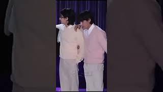 Эти моменты можно смотреть бесконечно... #kpop #taekookmoments #taekook #вигуки