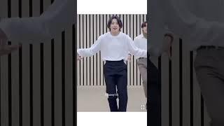 BTS Army Dancing Video #entertainmentpk #trending #shorts #tiktok #viraltiktok #btsarmy #BTSdancevid