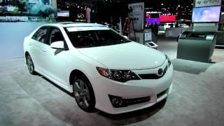 2012 Toyota Camry SE Exterior and Interior at 2012 New York International Auto Show