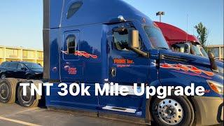 Prime inc. TNT 30k Miles Complete!, Upgrade Truck Tour At Springfield, Mo Terminal.