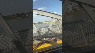 Passing over Barnes Bridge on river Thames | #goinghomeafterwork