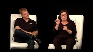 "Dad v. Mom" on Modern Marriage: Are Husbands and Wives Interchangeable? (Ep. 7 | Season 3)