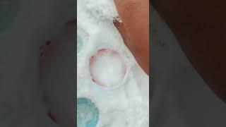 Filling a dimpl with snow | niveswirl #shorts #fidgettoys