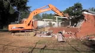 Bostick Building demo begins at Central State Hospital